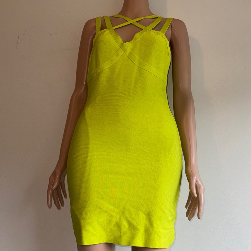 Bebe Yellow Ruched Bodycon Mini Dress - Picture 5 of 5